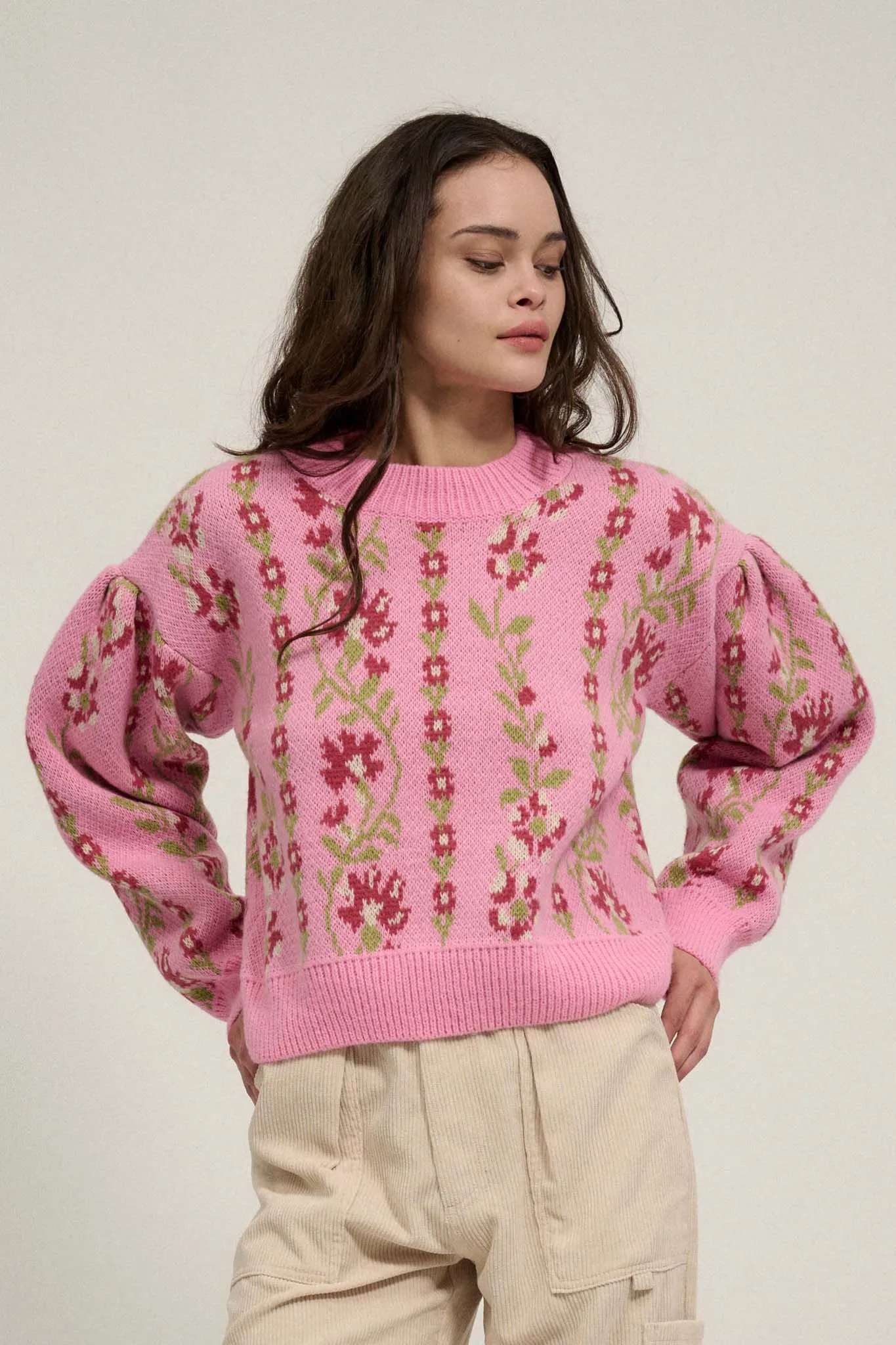 Blooming Vines Floral Knit Balloon-Sleeve Sweater