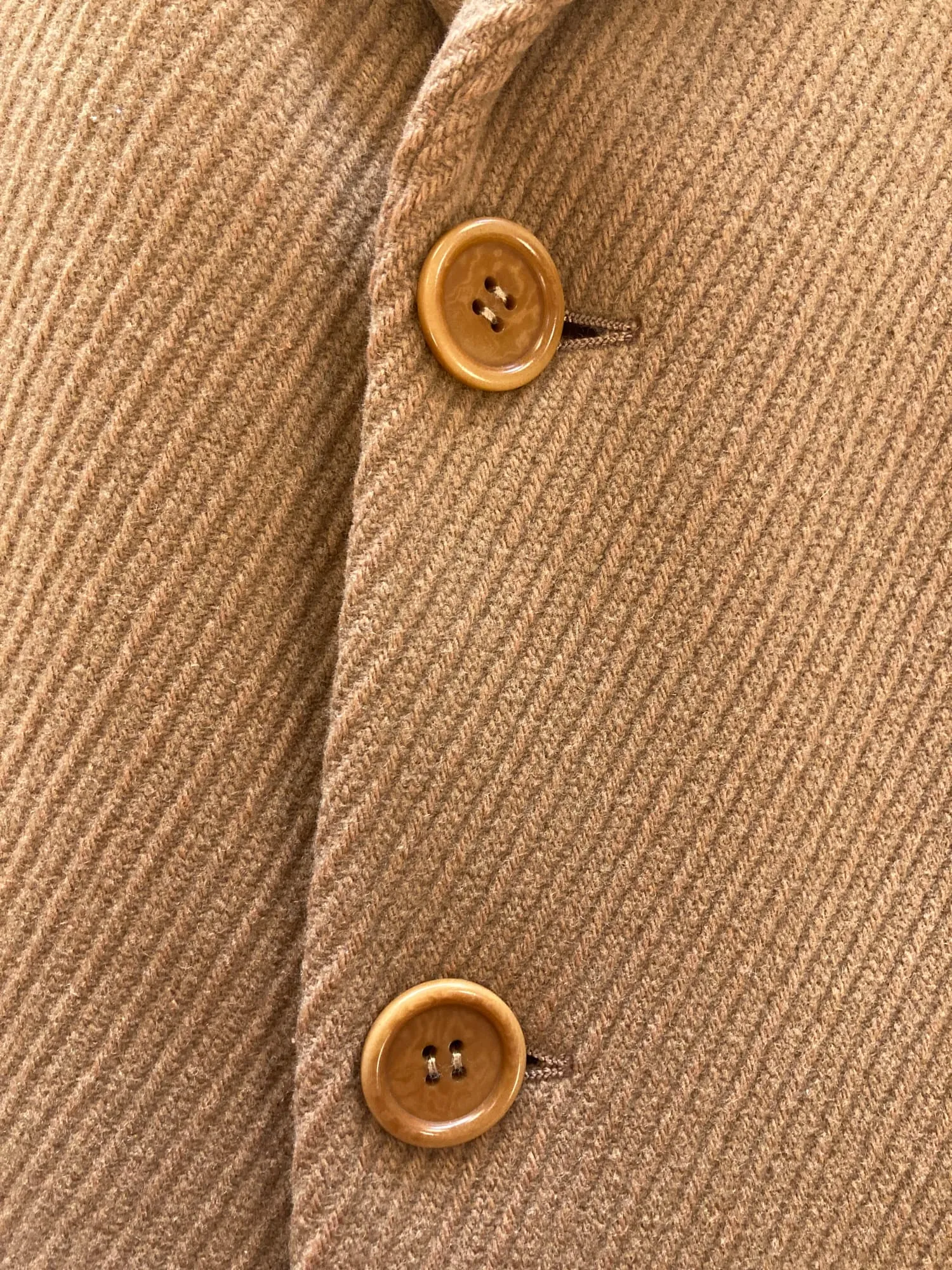 Byblos 1990s light brown wool chesterfield coat with lapel pin - size 50