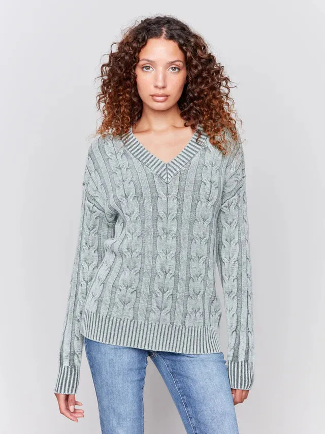 CABLE KNIT SWEATER