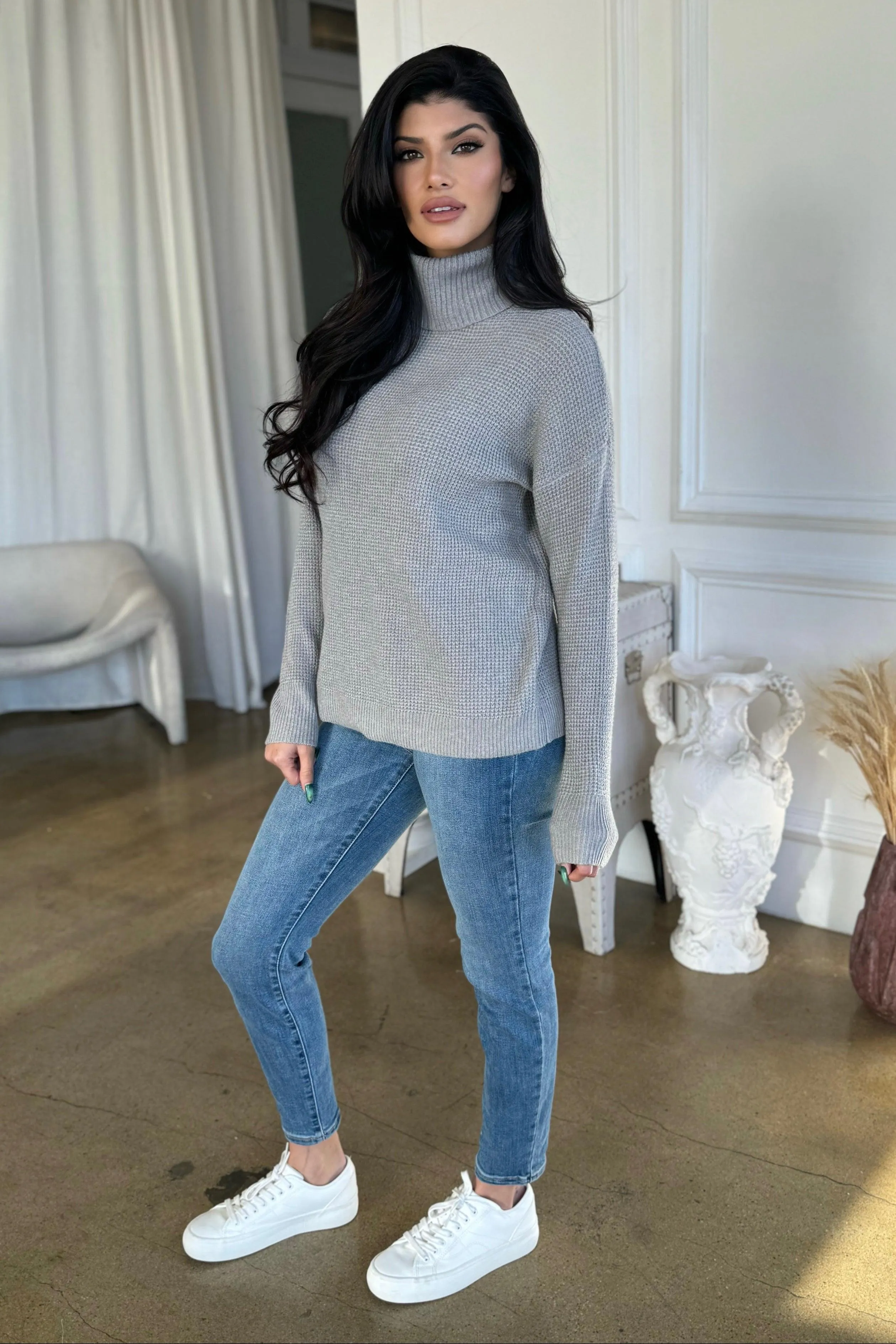 CARMEL TURTLENECK SWEATER