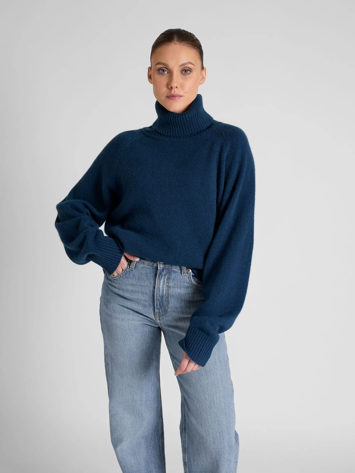 Cashmere sweater "Milano" - mountain blue