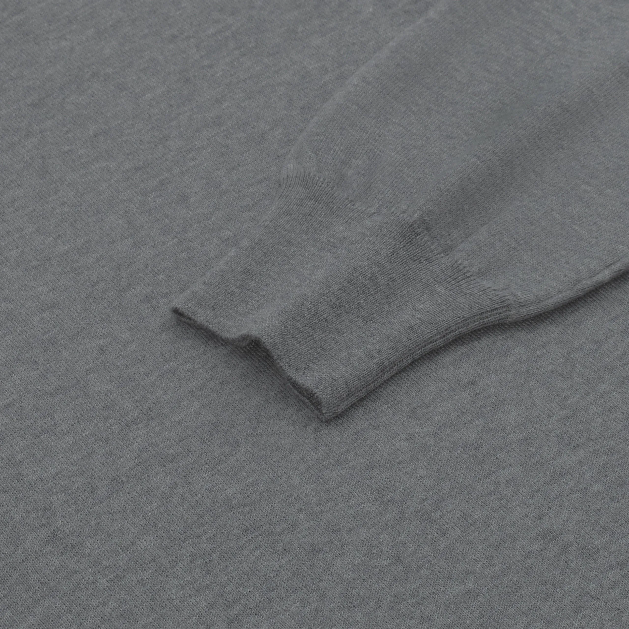 Crew-Neck Virgin Wool Pullover in Grey Melange