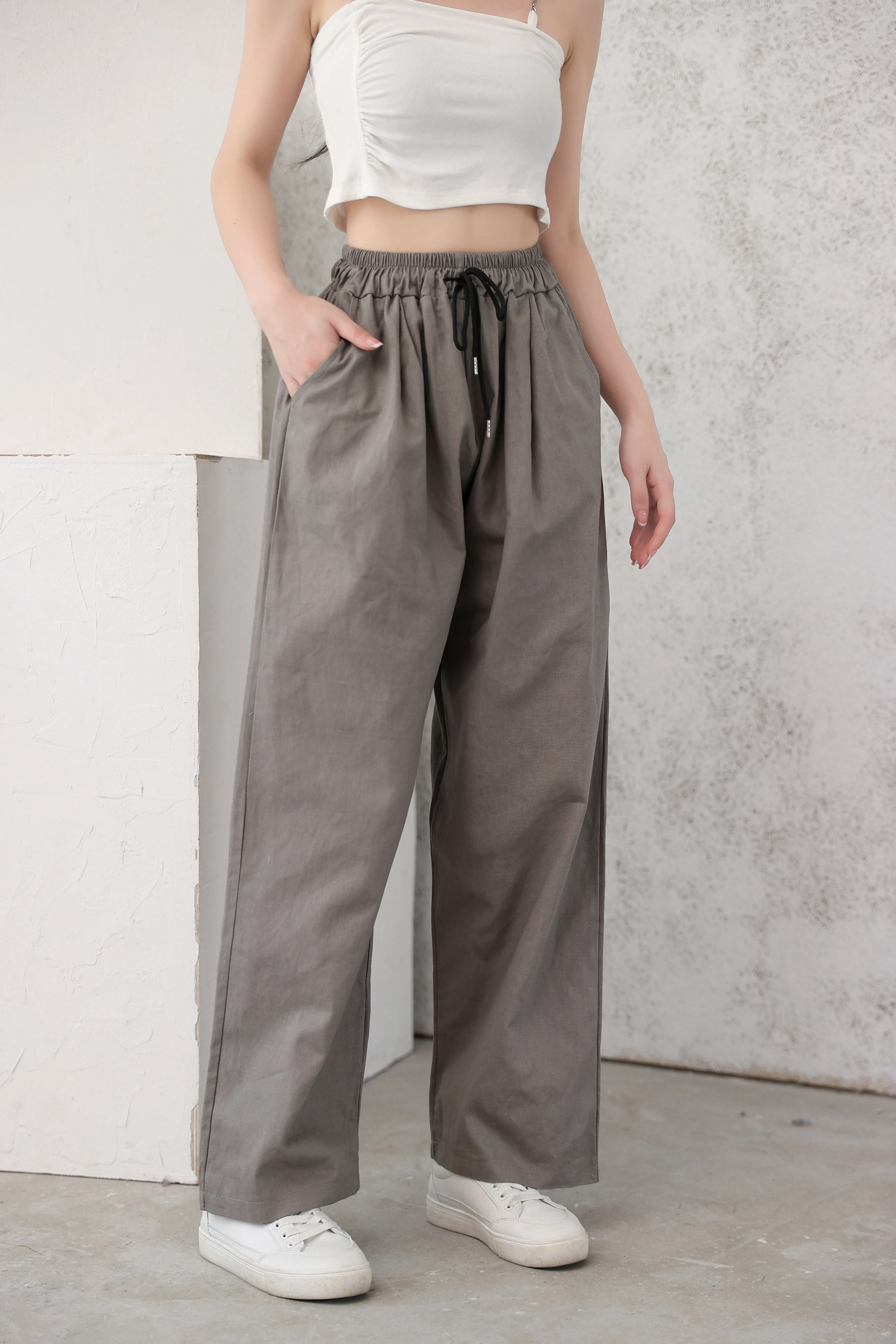 Extra Wide Leg Cargo Pants