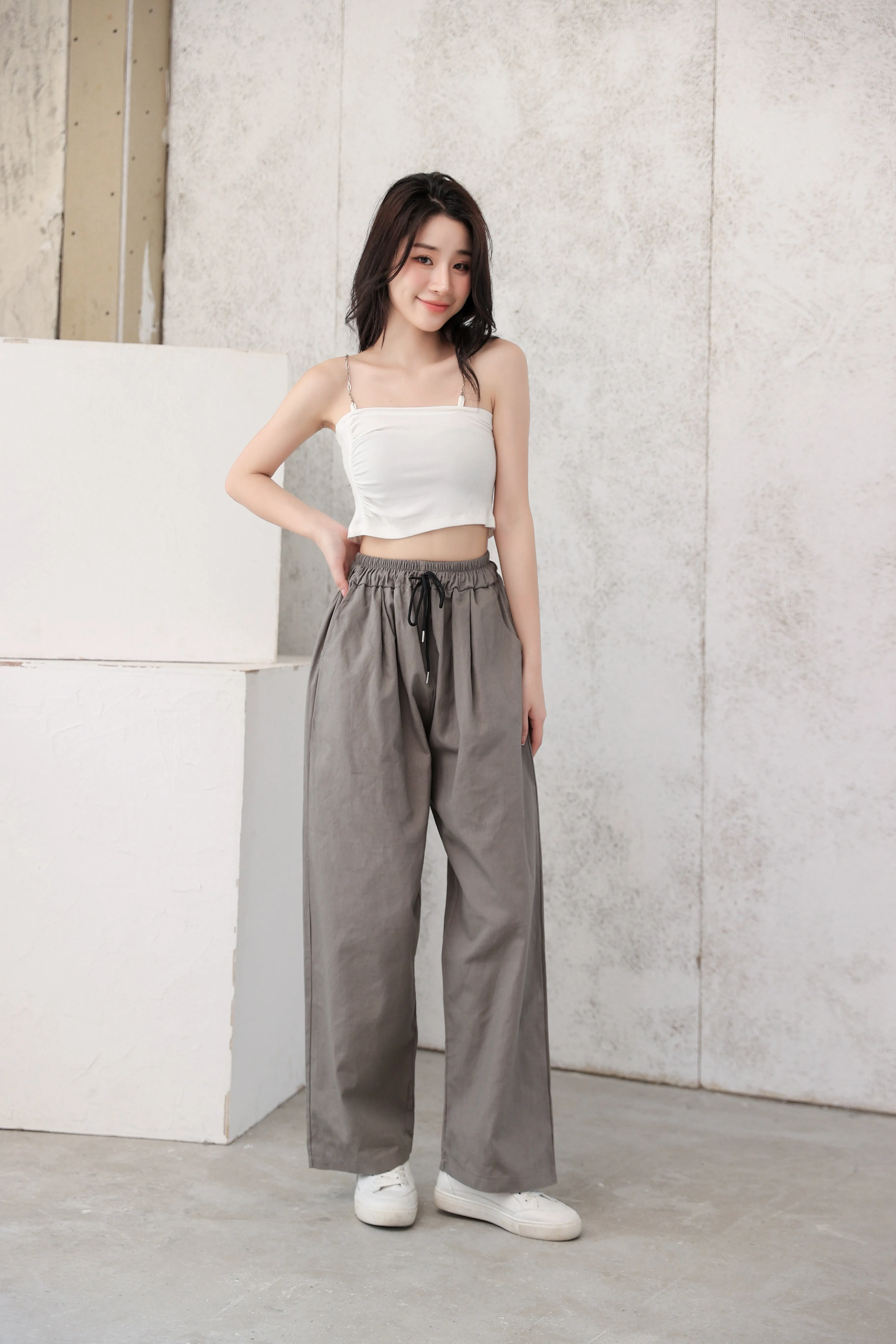 Extra Wide Leg Cargo Pants