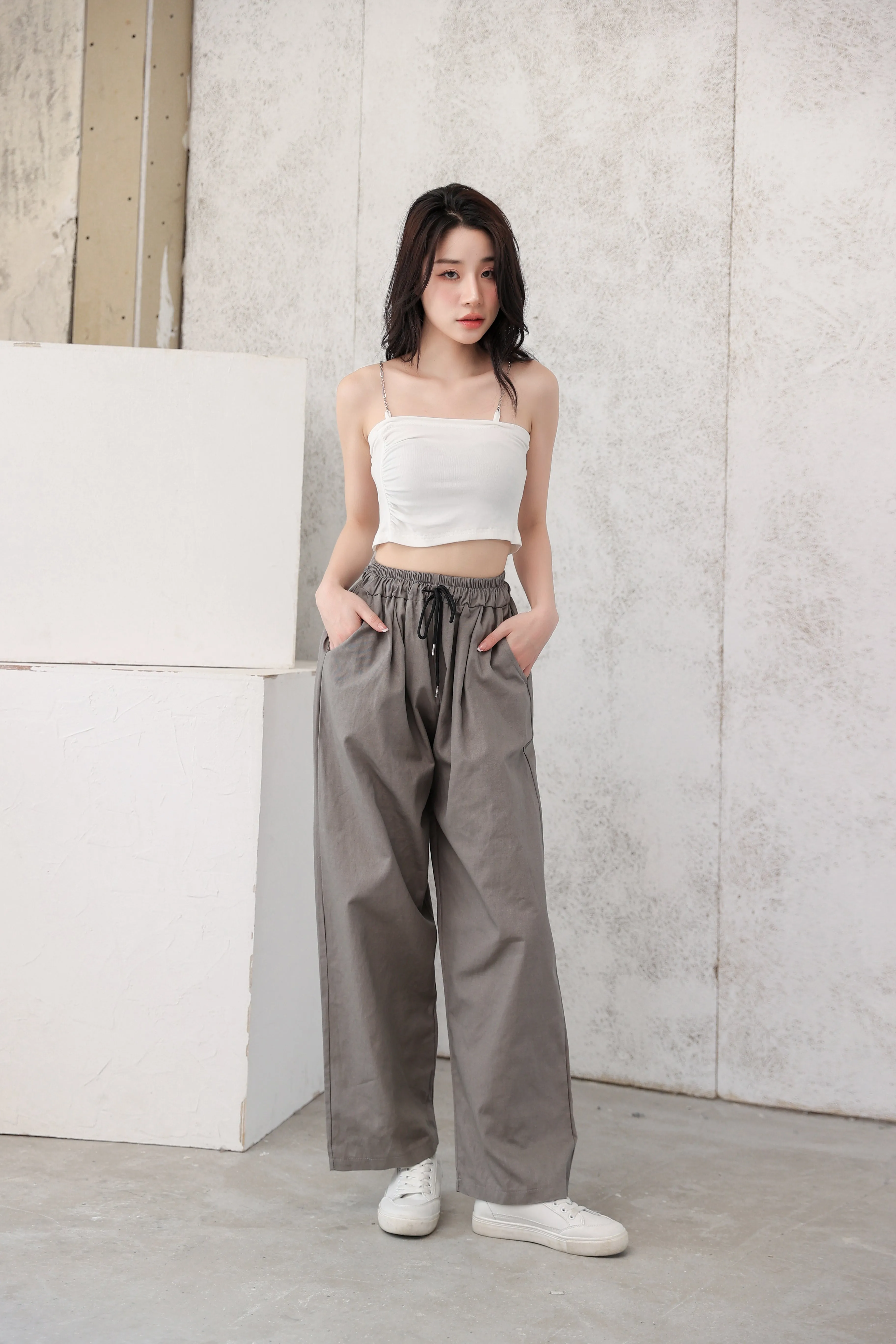 Extra Wide Leg Cargo Pants