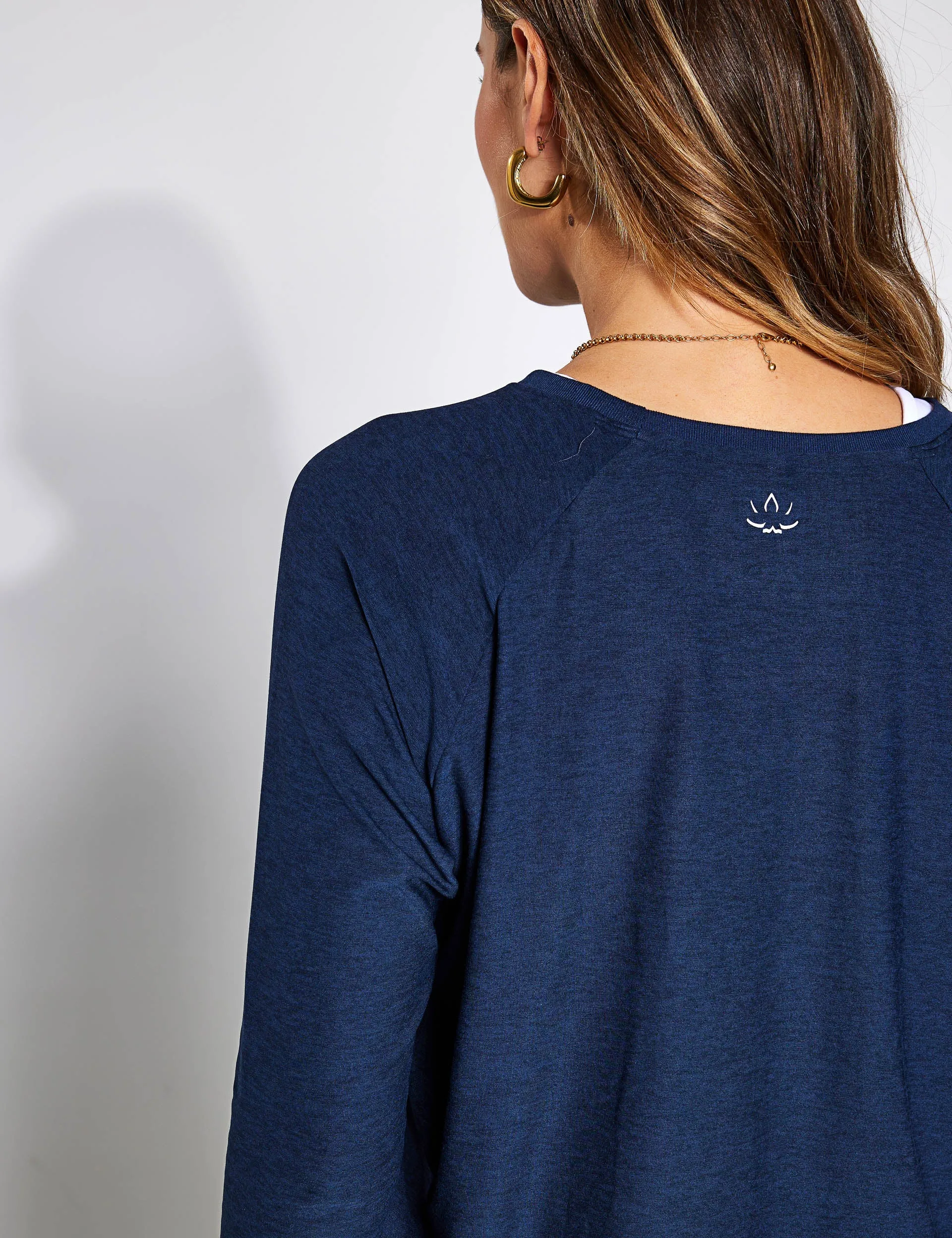 Featherweight Daydreamer Pullover - Nocturnal Navy