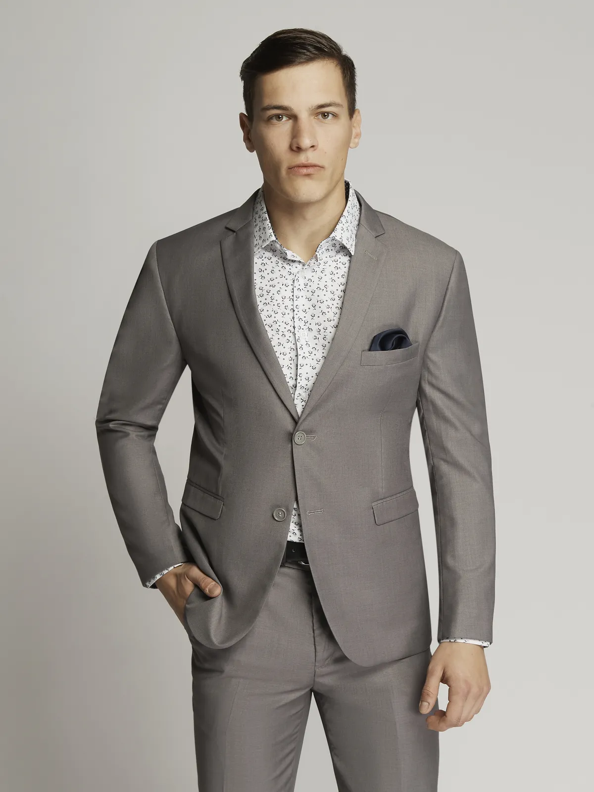 Jasper Slim Fit 2 Button Plain Suit