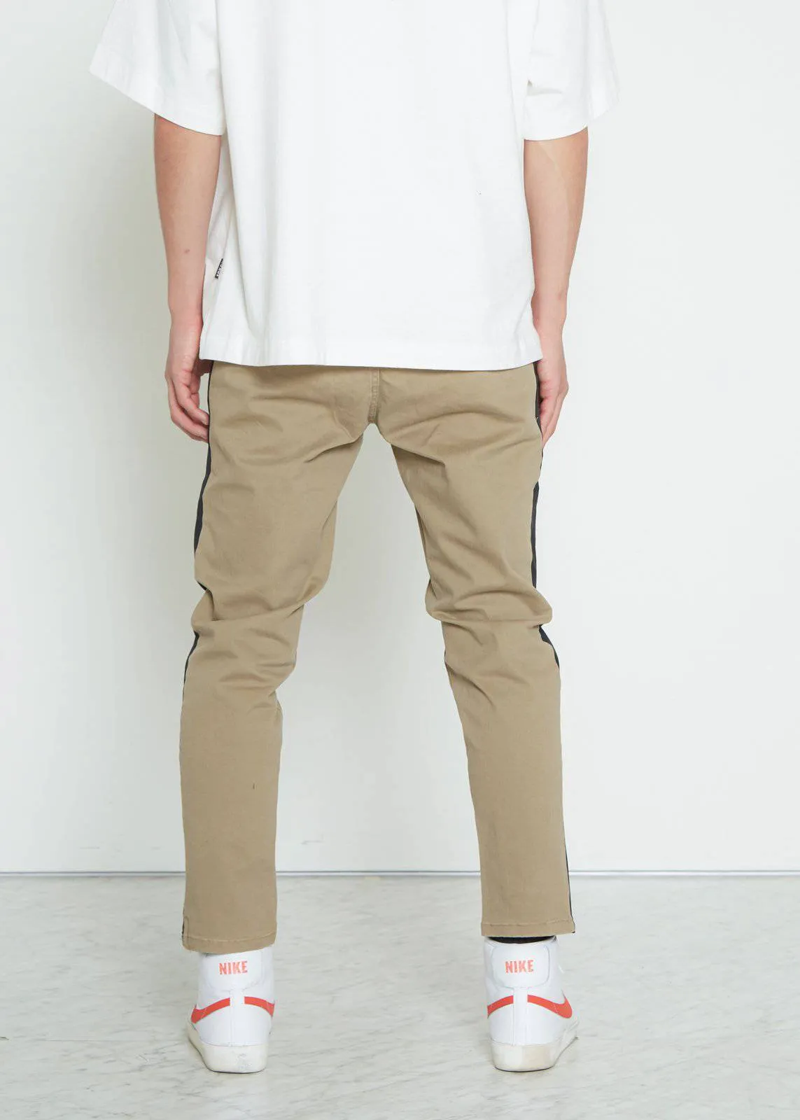 Konus Men's Cropped Chino Pants