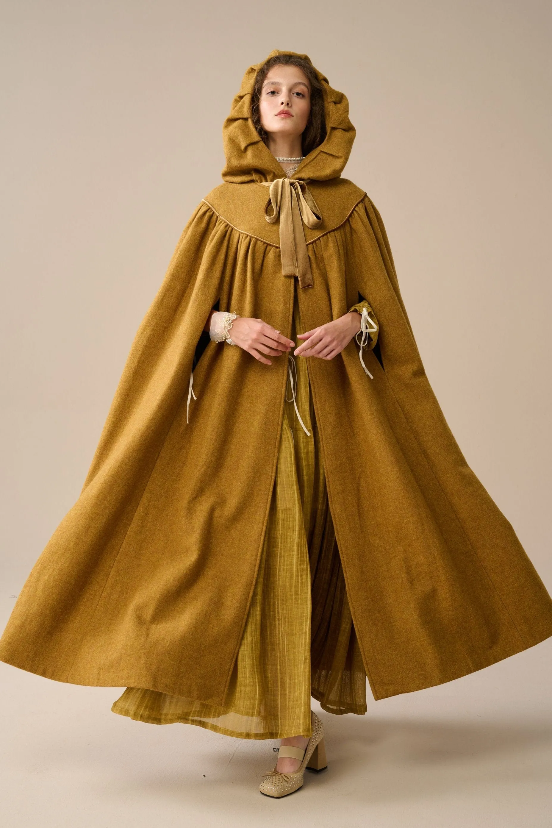 Perfumer 33 | hooded wool cloak