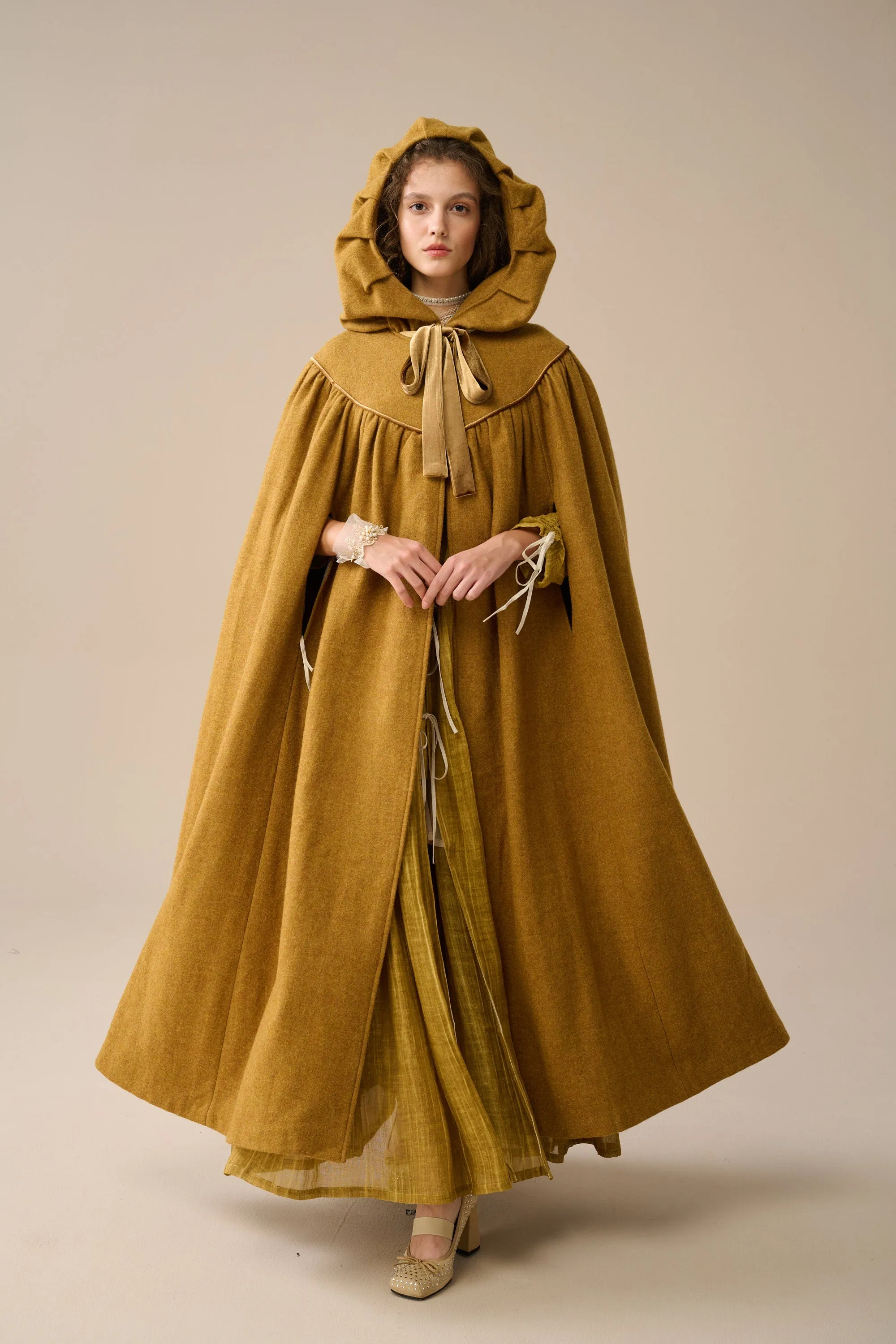 Perfumer 33 | hooded wool cloak