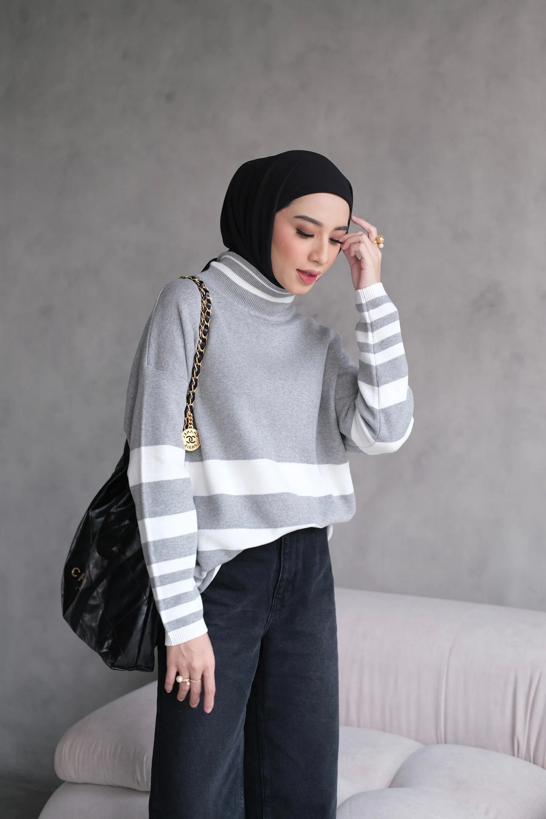 Sora Sweater - Ash Grey - Atasan Wanita Bahan Knit - KW1011550