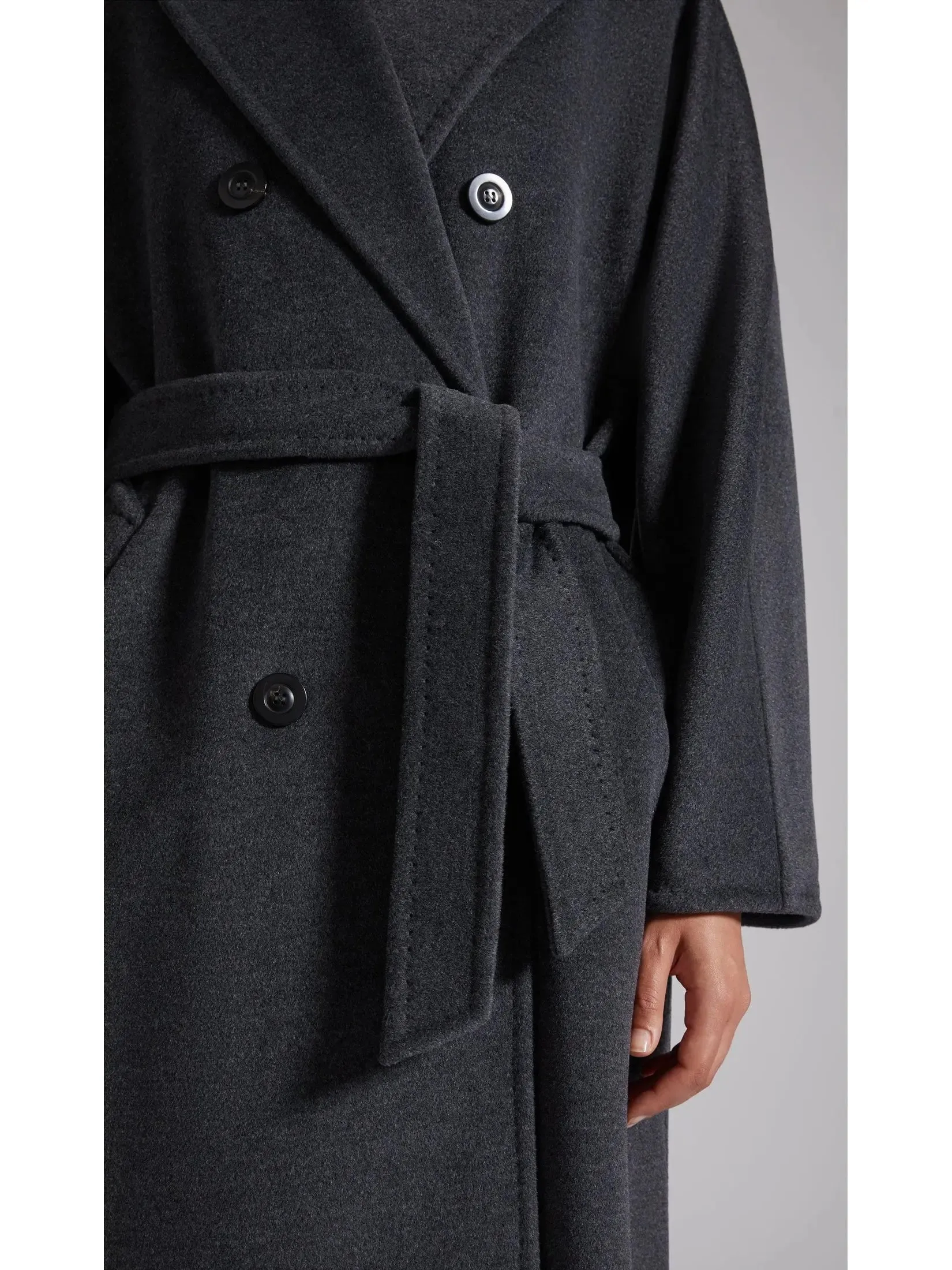 Women’s Double-Breasted Wool and Cashmere-blend Icon Coat, Dark Gray